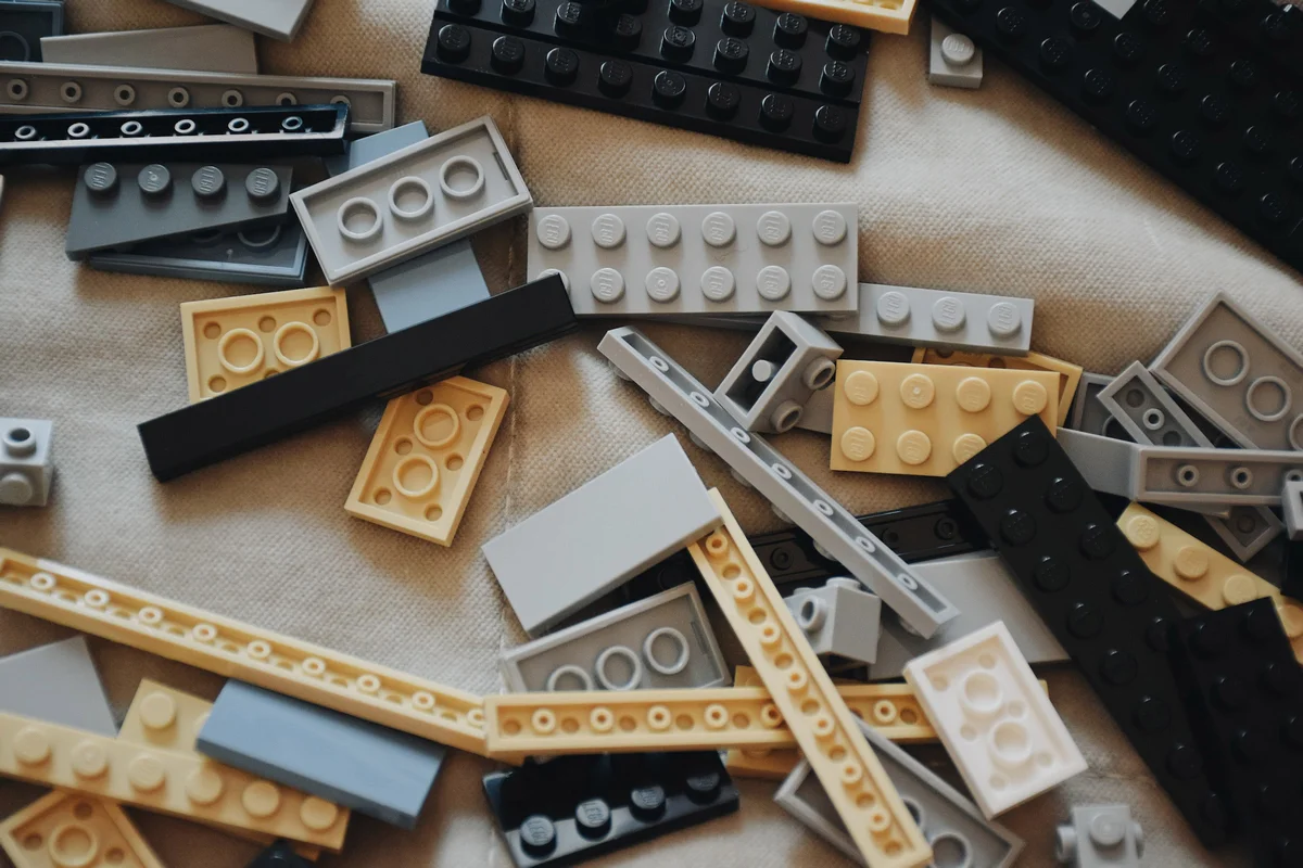 5 Leadership Values That Will Improve Your Team's Productivity and Job Satisfaction