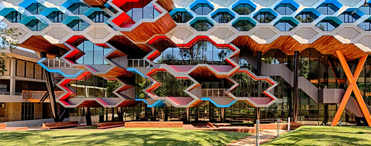 La Trobe